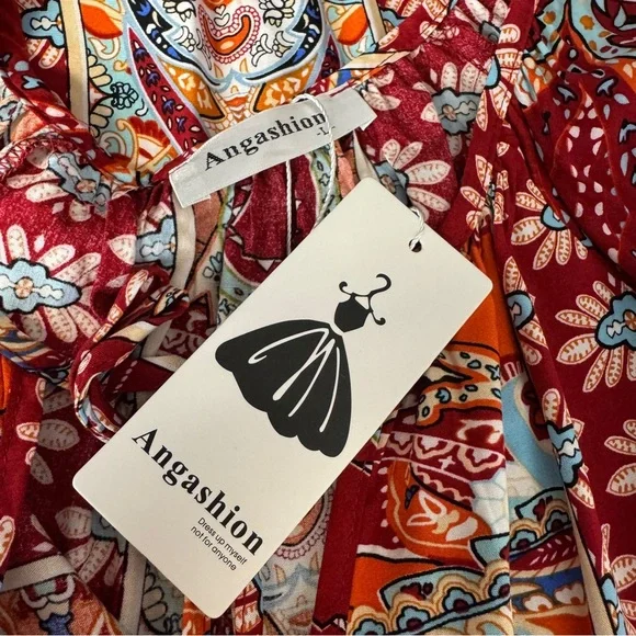 NWT | Angafashion | floral pattern tie v neck top | L - Picture 4 of 4